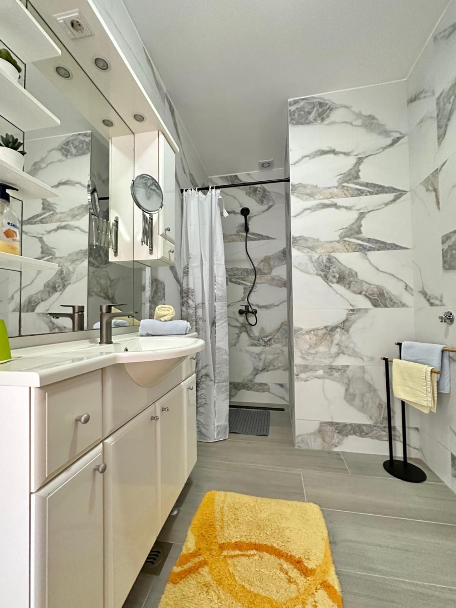 Apartments Hajl Кърк Екстериор снимка