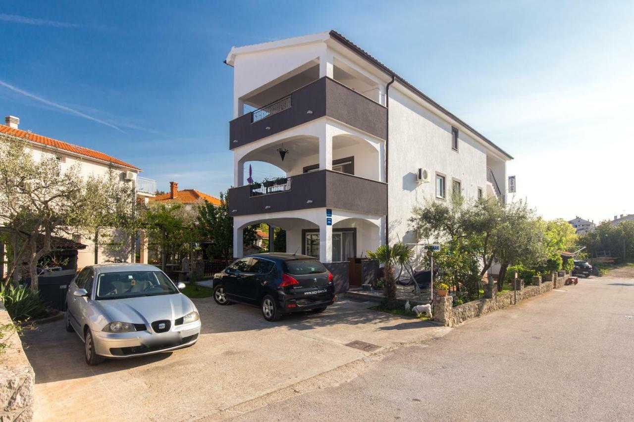 Apartments Hajl Кърк Екстериор снимка